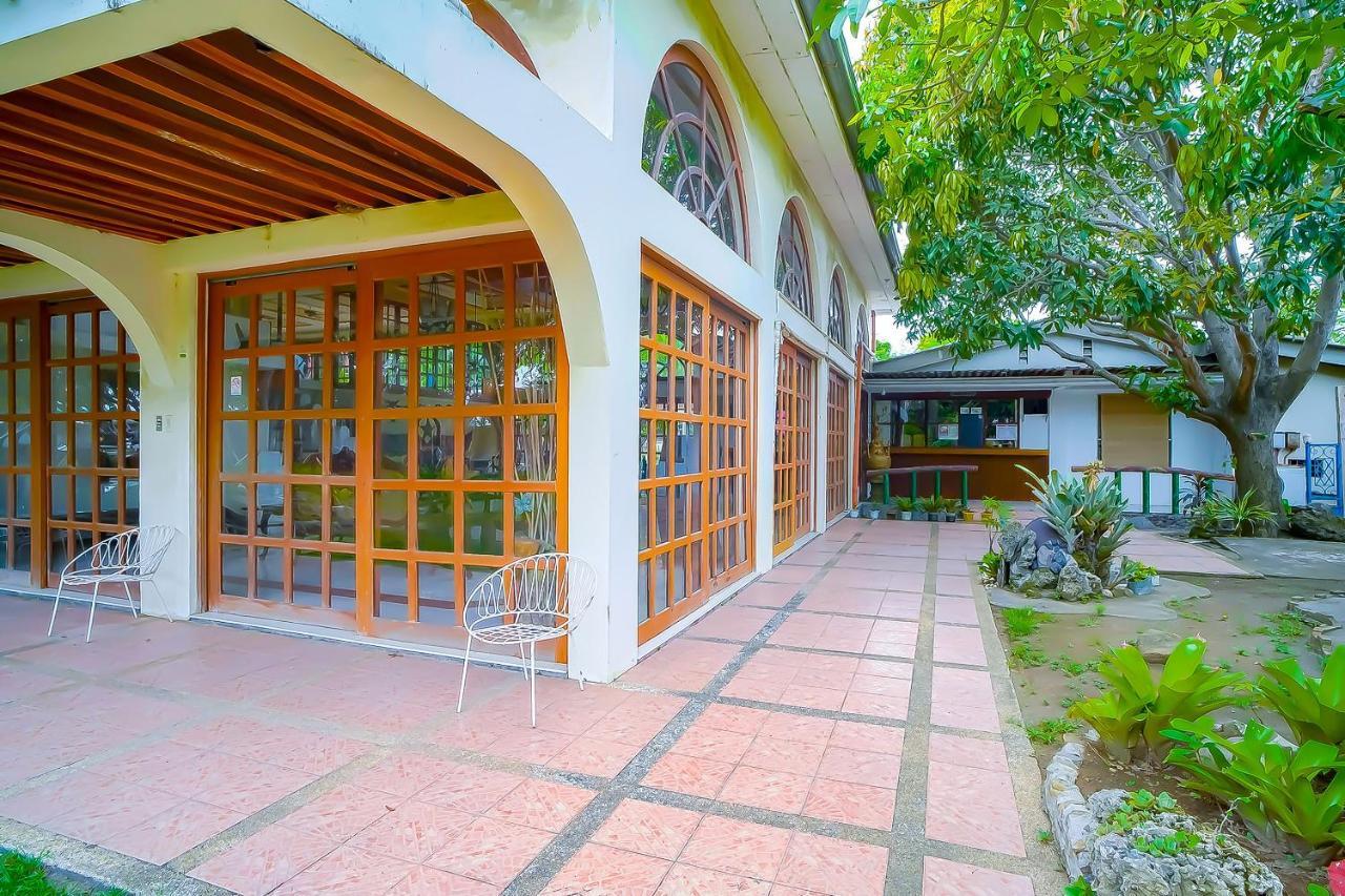 Oyo 775 Star Cove Bed And Breakfast Calaca Ngoại thất bức ảnh